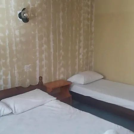 Wilde Rose Hotel 2*